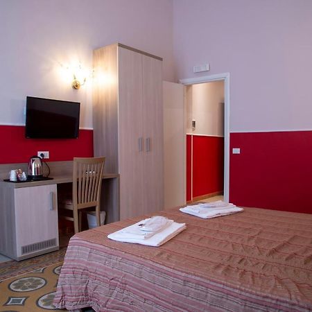 Domus Napoleone Hotel Rome Luaran gambar