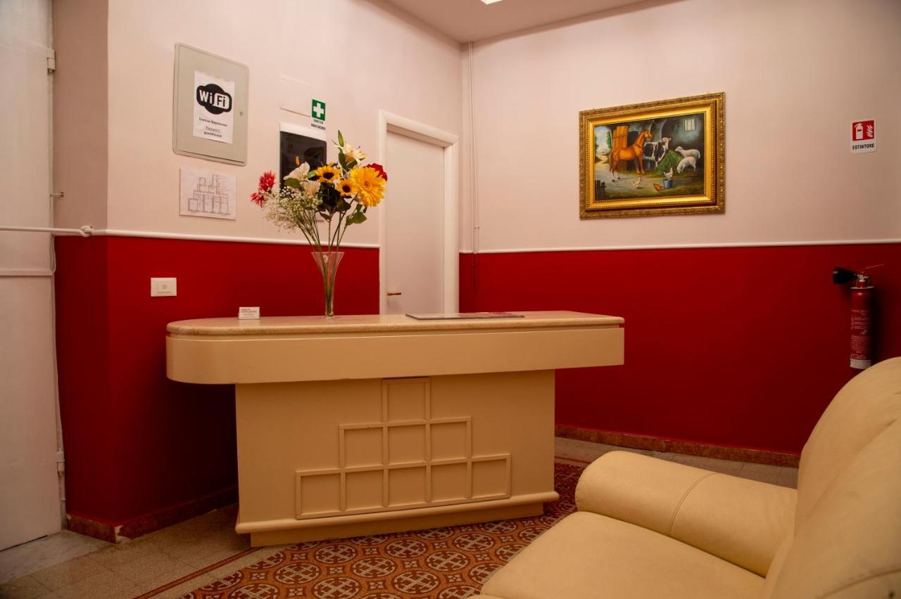 Domus Napoleone Hotel Rome Luaran gambar