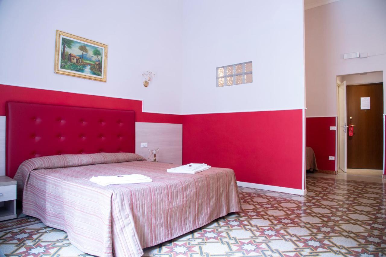Domus Napoleone Hotel Rome Luaran gambar